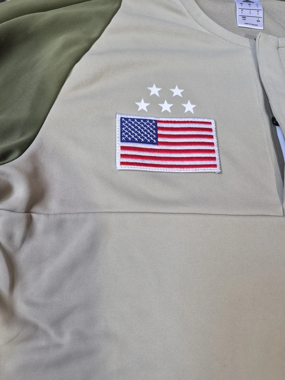 RARE 💥Miami Heat NBA Adidas Home USA Army Long Sleeve Warm Up Jersey Size L